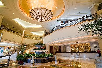 Xbox将获固件更新修复《博德之门3》坏档问题